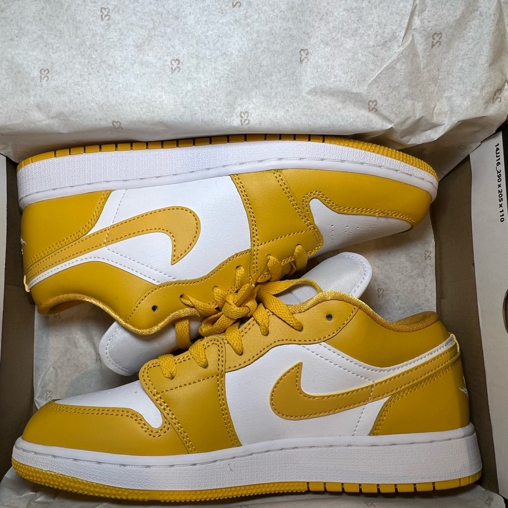 Air Jordan Low “Pollen” GS